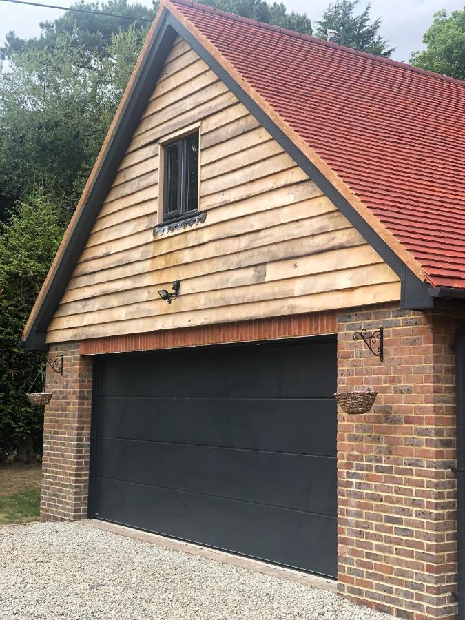 Oakworth Lodge - New Self Contained Studio 히스필드 외부 사진